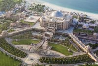 Abu Dhabi’s Green Future: Sustainable Growth & Clean Energy Plans