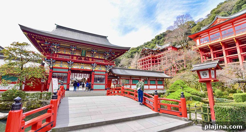 Yutoku Inari Shrine