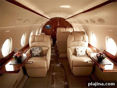 Private jet