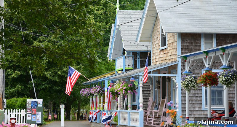 Carpenter Gothic Cottages, Oak Bluffs