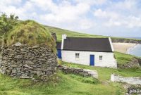 8 Compelling Reasons to Visit Ireland’s Dingle Peninsula