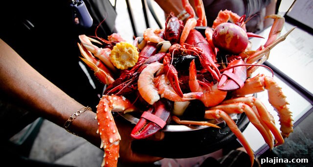 Seafood Platter New Orleans Style