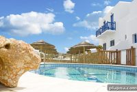 Luxury Travel Guide to Greece: Top Destinations & Experiences