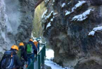 Cozy Snowy Getaway: Winter Escapes in Banff