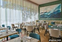 Champagne Sabrage Master Classes at The St. Regis San Francisco