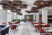 YES! Hotels Opens Luxury Seafront Resort in Santorini