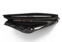 Mujjo Tech Cases: Organize and Protect Your Electronics