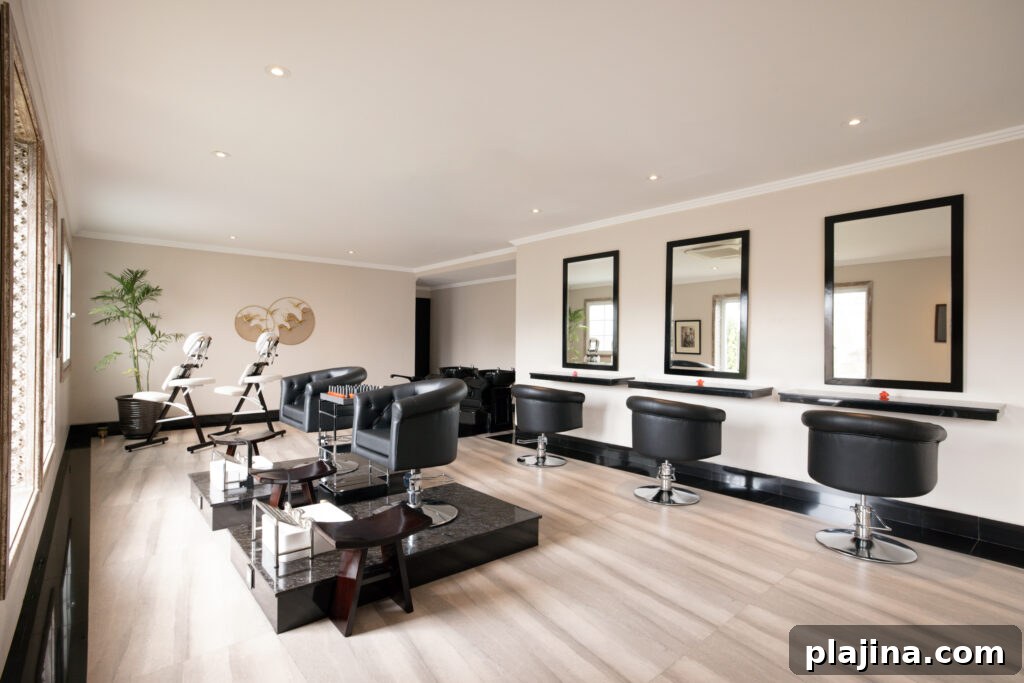 Akoya Spa treatment room with valley view