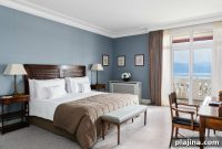 Historic Sleep Experiences at Hotel Lausanne: Stay in Timeless Luxury