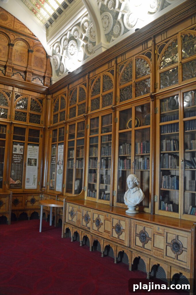 Shakespeare Memorial Room