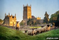 Top 5 Picturesque Towns to Visit in the Cotswolds, England