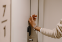 Club Quarters Becomes First Global Hotel Brand to Offer Apple and Google Wallet Digital Keys