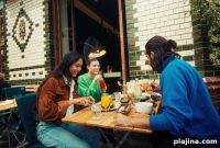 Berlin Chefs’ Top Restaurant Picks: Where Locals Love to Eat