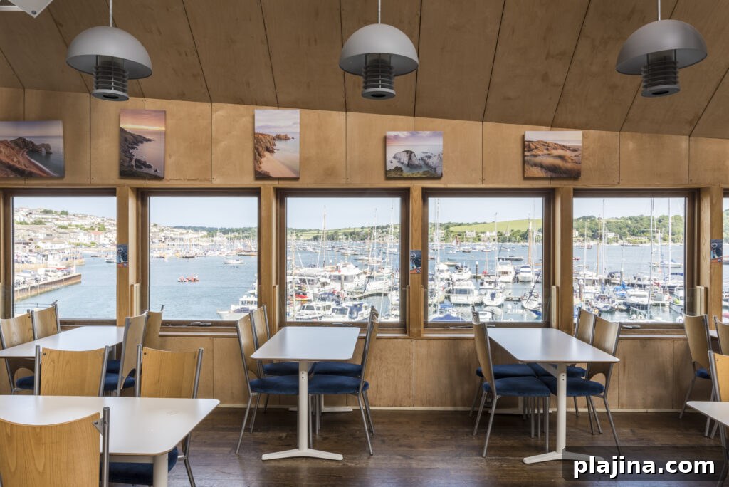 waterside cafe 
