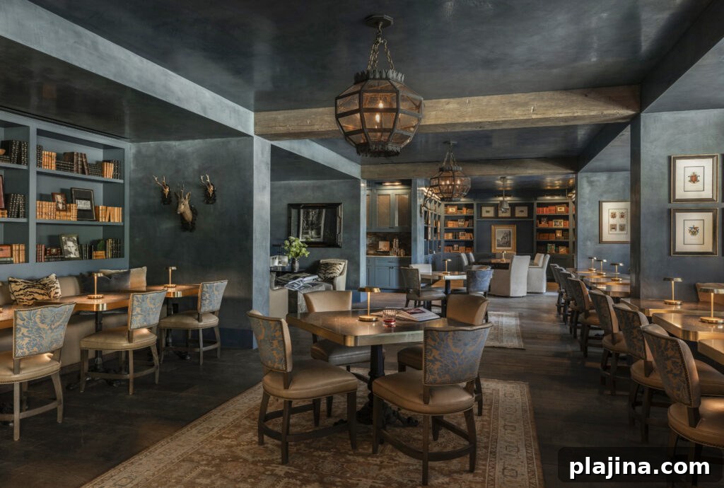 restaurant/library