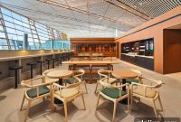 Cathay Pacific Reveals Redesigned Beijing (PEK) Lounge with New Amenities