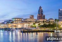 Waterfront Convention Centers: How Blue Spaces Boost Events and Attendance