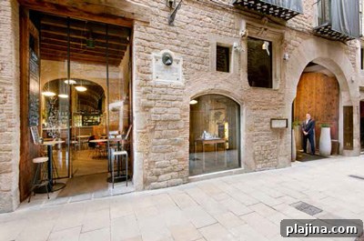 Mercer Hotel Barcelona exterior