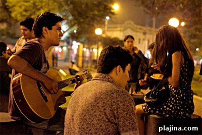 Musicians in Miraflores
