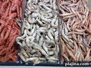 King prawn at the market