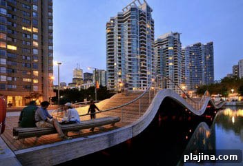 Waterfront Toronto Simcoe WaveDeck