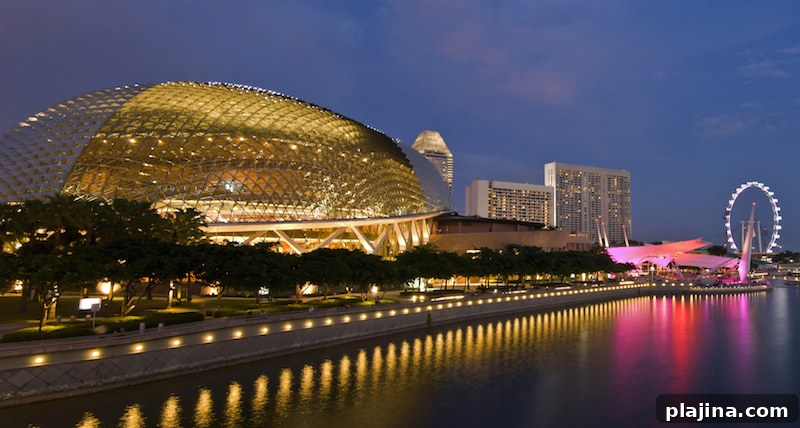 Esplanade Theatres