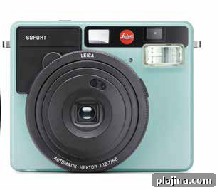 © LEICA