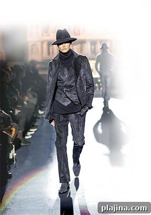 © JOSEPH ABBOUD