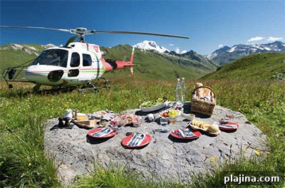 A picnic in France, Eleven Experience-style