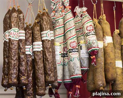 Sausages for sale at the Great Market