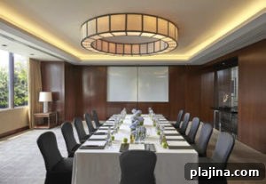 Mandarin Oriental meeting room © MANDARIN ORIENTAL JAKARTA