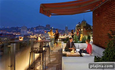 Rooftop bar at 21c Museum Hotel