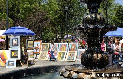 Saturday Bazaar in the San Ángel neighborhood