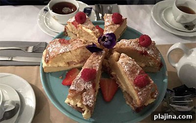 English cream tea 