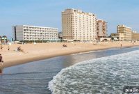 Top U.S. Beach Towns to Visit This Summer