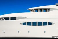 Palm Beach Boat Show Highlights Over $1 Billion in Luxury Yachts