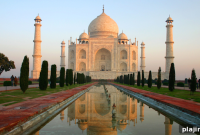 Discover India’s Top Wonders: Monuments, Nature & Culture
