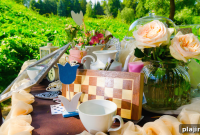 Follow Alice in Wonderland on an Oxford River Cruise