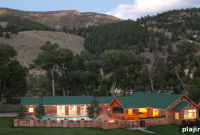 Romantic Getaway at a Scenic Colorado Ranch