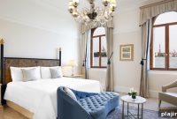Luxury at San Clemente Palace Kempinski Venice: Historic Island Hotel