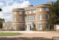 Visit the William Morris Gallery London: History, Art & Exhibits