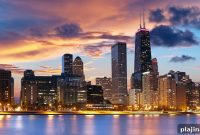 Romantic Getaway Package at Le Méridien Chicago