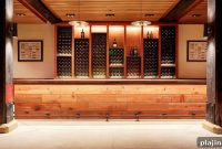 Renovated Historic Wine Estate: Luxury Vineyard Retreat Near City