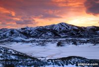 Spring Ski Gear Guide: What to Pack for Short Ski Trips