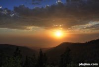 Art & Wine Weekend in Cloudcroft: Gallery Tours, Tastings & Events