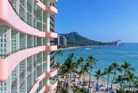The Royal Hawaiian Resort — Luxury Oceanfront Hotel in Waikiki