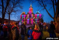 Ohio Holiday Lights Trail: Top Drive-Through Displays & Events