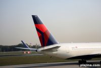 Delta Air Lines Increases In-Flight Drink Prices: What Travelers Need to Know