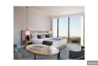 Dreaming of Hollywood: Insider Guide to Living the Celebrity Lifestyle