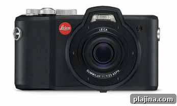 © LEICA